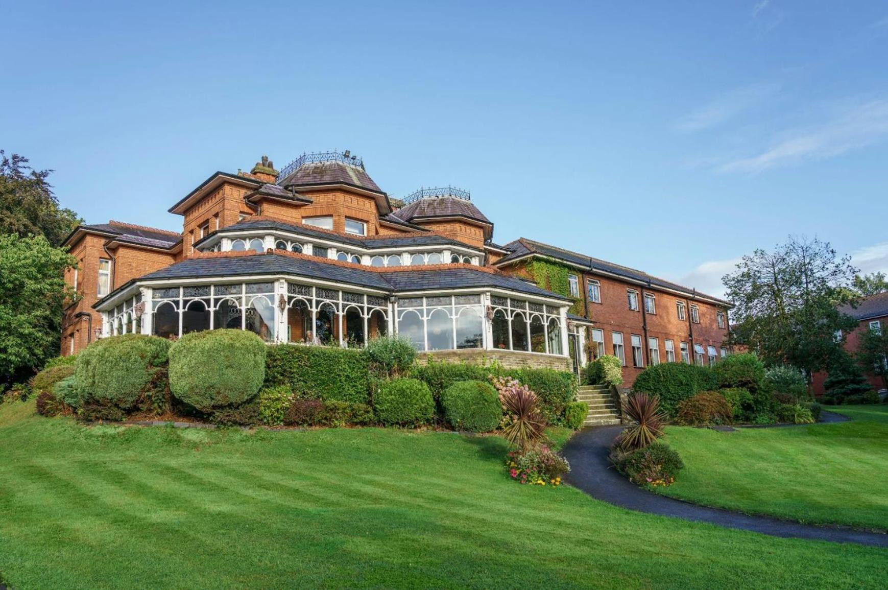 Macdonald Kilhey Court Hotel Wigan Kültér fotó